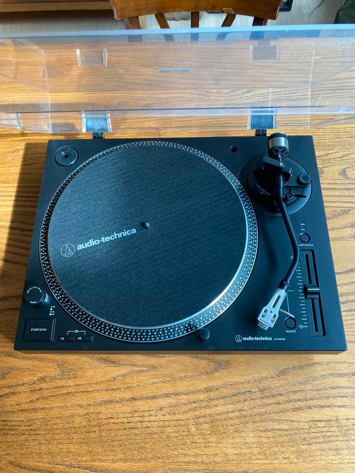 Audio-Technica AT-LP120xUSB, TV, Hi-fi & Vidéo, Tourne-disques, Comme neuf, Tourne-disque, Enlèvement
