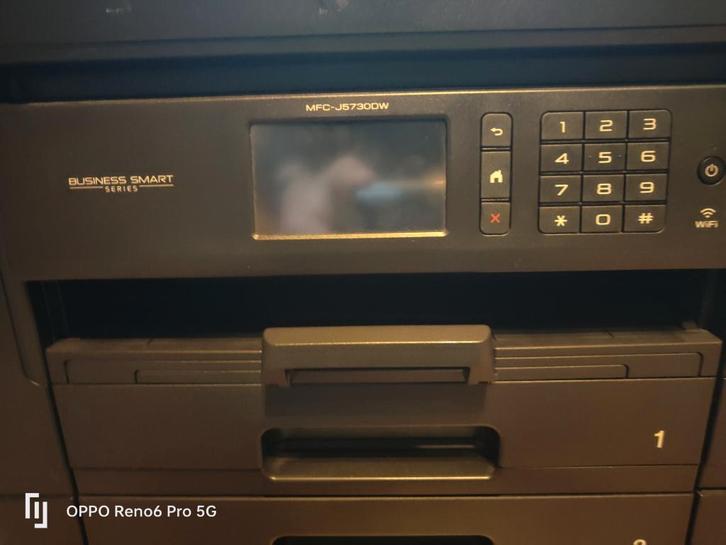 Brother MFC-J5730DW – Zwart-wit OK, kleur defect, Computers en Software, Printers, Gebruikt, Printer, Inkjetprinter, Faxen, Kleur printen