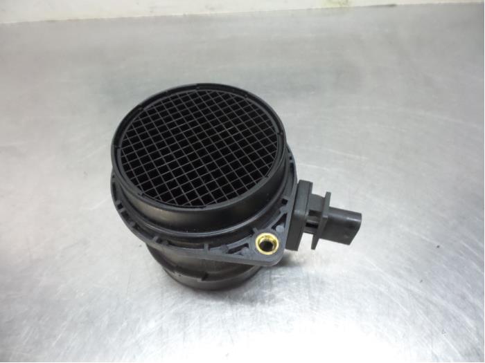 Luchtmassameter van een Kia Sportage (Sportage 05-), Auto-onderdelen, Overige Auto-onderdelen, Kia, Gebruikt, 3 maanden garantie