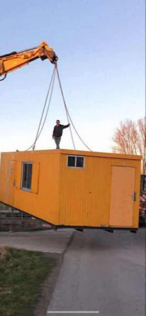 Keet ideaal als werfkeet of feesthut, Ophalen