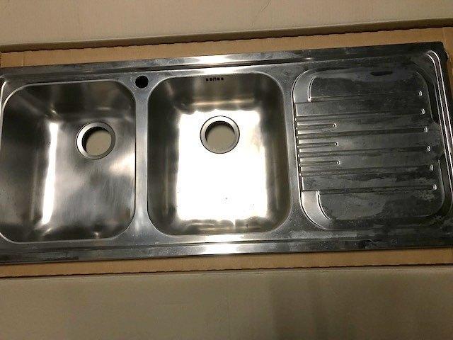 Electrolux dubbele RVS spoelbak met 2 wasbakken – nieuw, Huis en Inrichting, Keuken | Keukenelementen, Nieuw, 100 tot 150 cm, Minder dan 50 cm