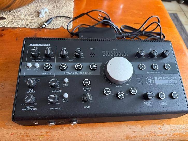 Mackie Big Knob STUDIO+, Muziek en Instrumenten, Mengpanelen, Zo goed als nieuw, Minder dan 5 kanalen, Ophalen