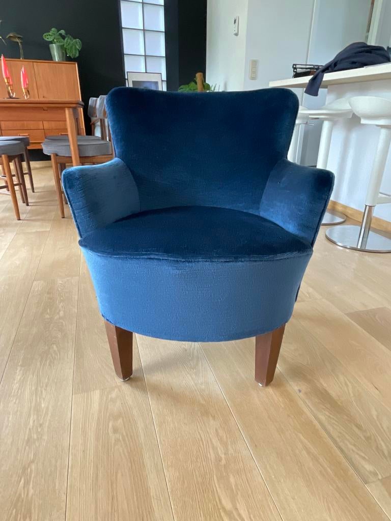 Deux fauteuils vintage velour bleu, Restauration récente, Huis en Inrichting, Fauteuils, Zo goed als nieuw, Ophalen
