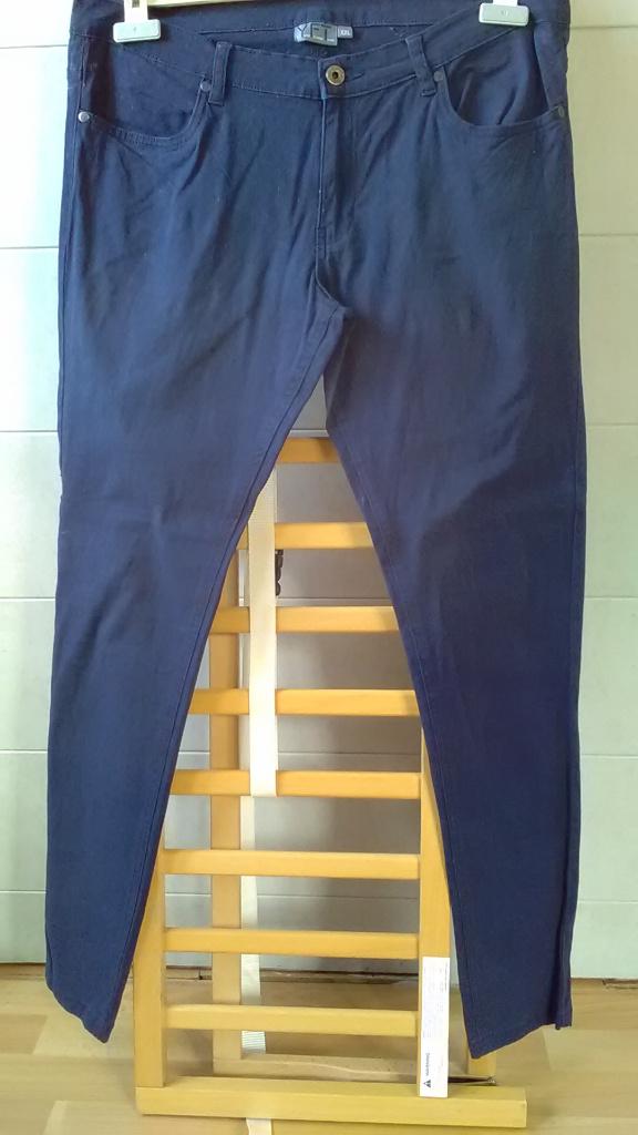 Marineblauwe YFT-skinny jeans XXL, Blauw, Overige jeansmaten, Ophalen of Verzenden, Zo goed als nieuw