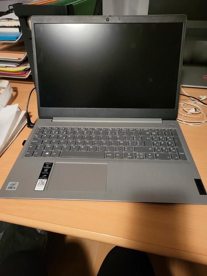 Lenovo IdeaPad 3 – Intel Core i5 – Très bon état – Comme neu, Informatique & Logiciels, Ordinateurs portables Windows, Enlèvement