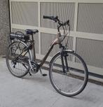elektrische fiets - middenmotor - lage km !, Fietsen en Brommers, Fietsen | Dames | Damesfietsen, Ophalen, Velgrem, Batavus, Versnellingen