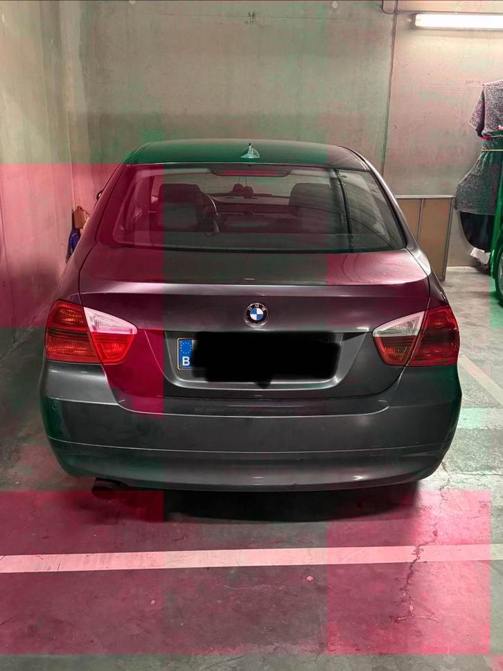 BMW 318i 2006, Autos, BMW, Particulier, Série 3, Climatisation automatique, Ordinateur de bord, Intérieur cuir, Volant multifonction