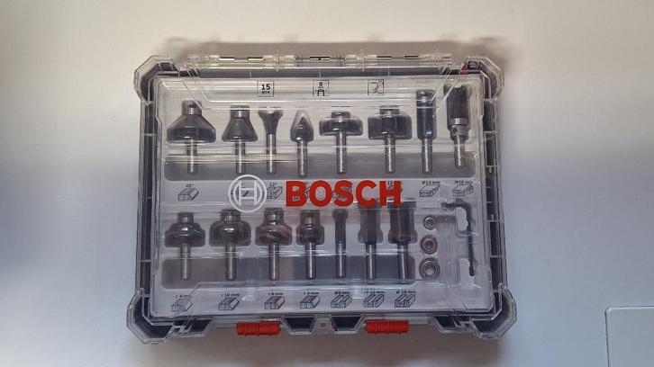 Bosch 15-delige Frezenset, Doe-het-zelf en Bouw, Gereedschap | Freesmachines, Nieuw, Kantenfrees, Ophalen of Verzenden