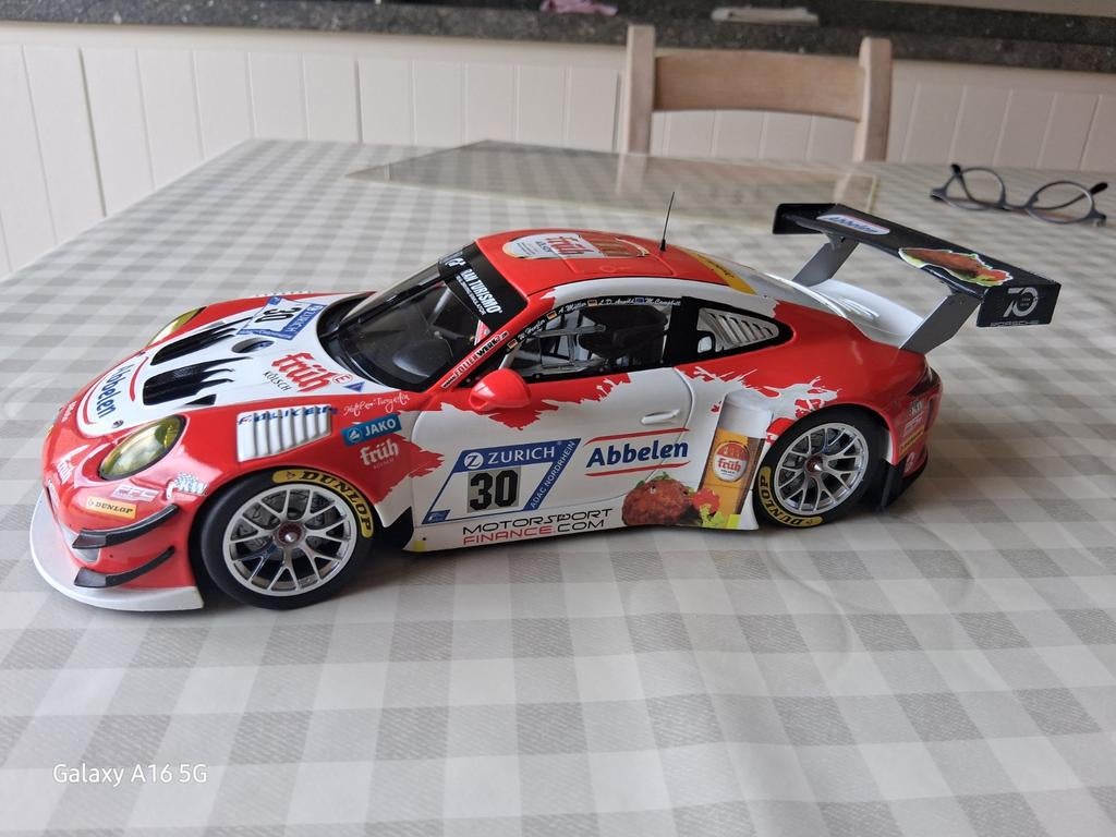 Porsche 911 GT3R 1/18 Minichamps Fricadelli Team, Verzenden, MiniChamps