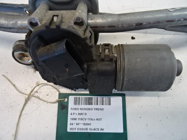 RUITENWISSERMOTOR VOOR Ford Mondeo III (01-2000/03-2007), Gebruikt, Mevr. I. Hauben, Ford, Rue de l'Espoir 34 34
4030  GRIVEGNÉE, BE