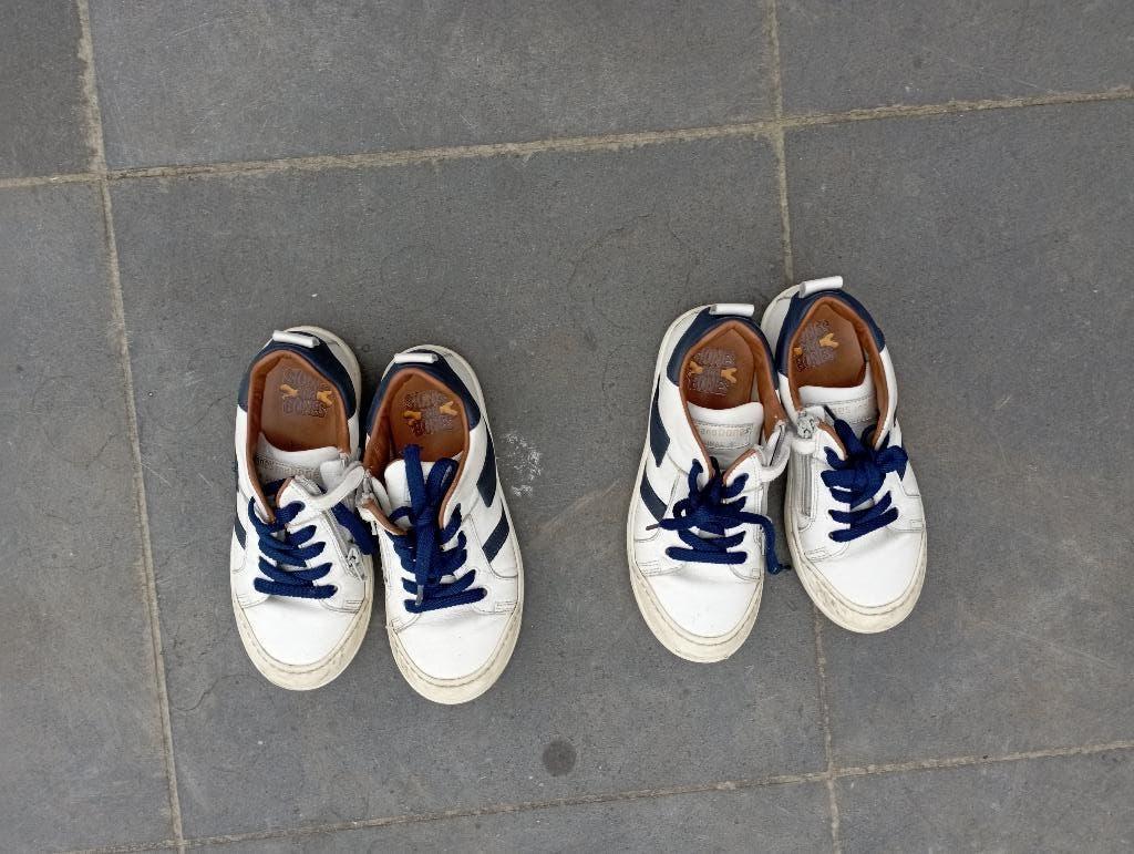 2 paar schoenen maat 30, Kinderen en Baby's, Ophalen of Verzenden, Zo goed als nieuw, Schoenen