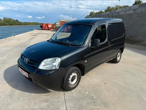 Peugeot Partner 1.6 Lichte Vracht, Auto's, Bestelwagens en Lichte vracht, Particulier, Airconditioning, Peugeot, Ophalen