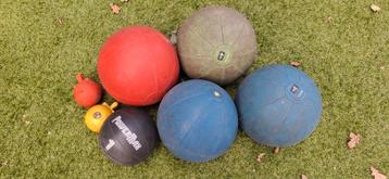 Medicine ballen beschikbaar voor biedingen