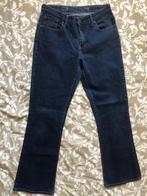Levi's blauwe Classic Rise Boot W32 L32 jeans (L34 cropped), W30 - W32 (confectie 38/40), Gedragen, Levi's, Verzenden