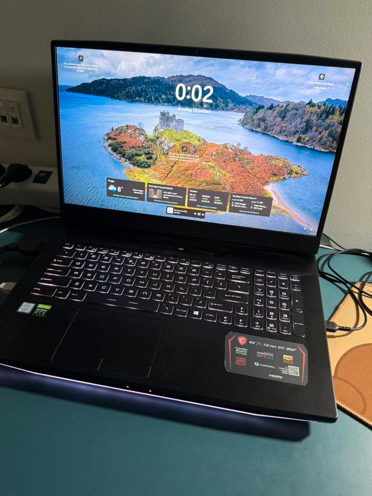 MSI titan Dt 95f, Computers en Software, Windows Laptops, Zo goed als nieuw, 17 inch of meer, HDD, 4 Ghz of meer, 32 GB, Azerty