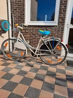 Damesfiets en kerstpak, Fietsen en Brommers, Ophalen, Gebruikt