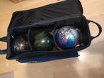 Bowling ballen +trolley+twee paar schoenen +ontvetten zaken, Ophalen, Zo goed als nieuw, Schoenen