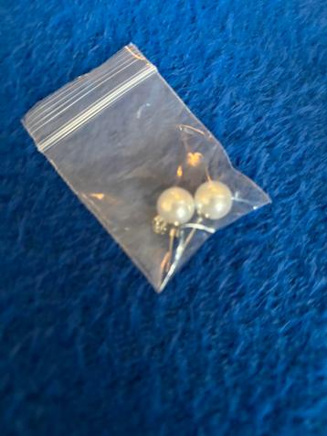 Glasparel oorstekers 925 zilver beschikbaar voor biedingen
