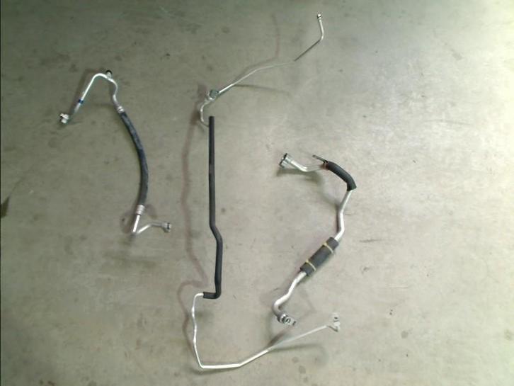 DURITE CLIMATISATION Suzuki Swift (ZC / ZD) (9574152R10), Autos : Pièces & Accessoires, Climatisation & Chauffage, Suzuki, Utilisé