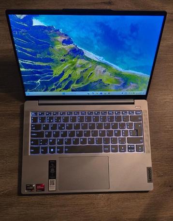 Lenovo IdeaPad Slim 5-laptop, met factuur en verzekering beschikbaar voor biedingen