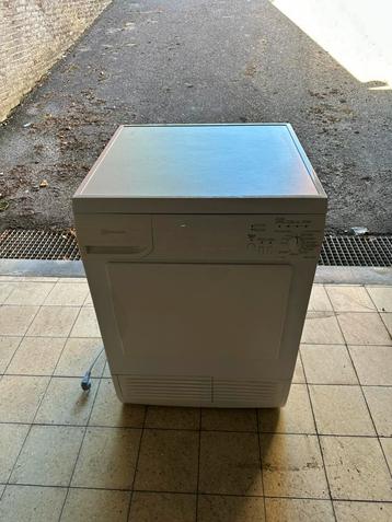 Droogkast Bauknecht TRKD6626 beschikbaar voor biedingen
