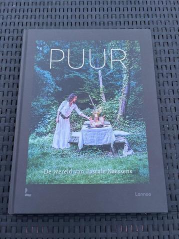 “PUUR” boek van Pascale Naessens