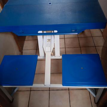 Picknicktafel, inklapbaar, enkele keer gebruikt, perfecte st beschikbaar voor biedingen