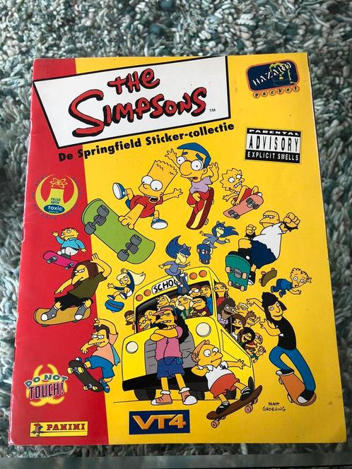 Le livre d'autocollants Panini des Simpsons (1999), Collections, Cartes à jouer, Jokers & Jeux des sept familles, Utilisé, Enlèvement ou Envoi