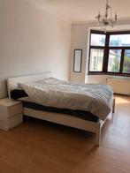 Bed kleerkast nachtkastjes en bureau, Huis en Inrichting, Slaapkamer | Complete slaapkamers, Ophalen, Gebruikt, Modern