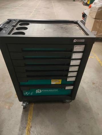 Gereedschapwagen beschikbaar voor biedingen