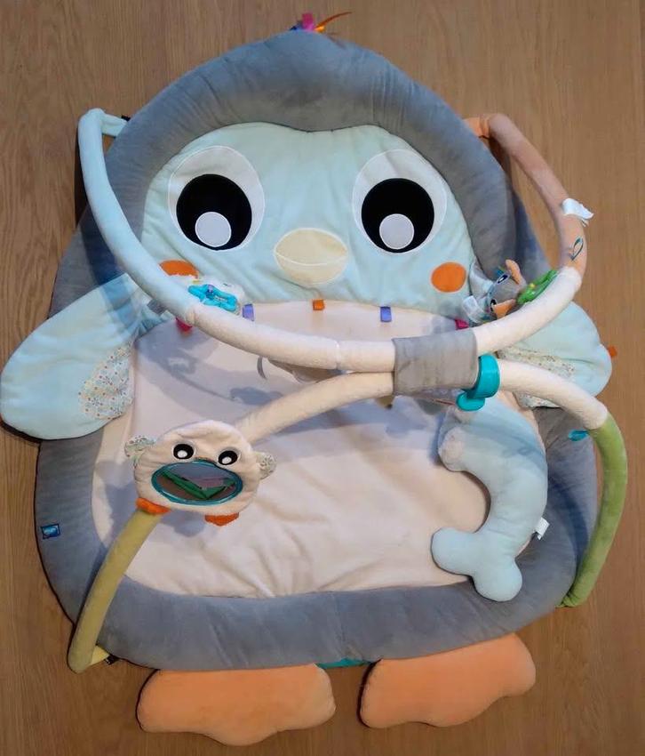 Playgro snuggle me pinguin tommy time gym, Kinderen en Baby's, Speelgoed | Speelkleden, Gebruikt, Ophalen
