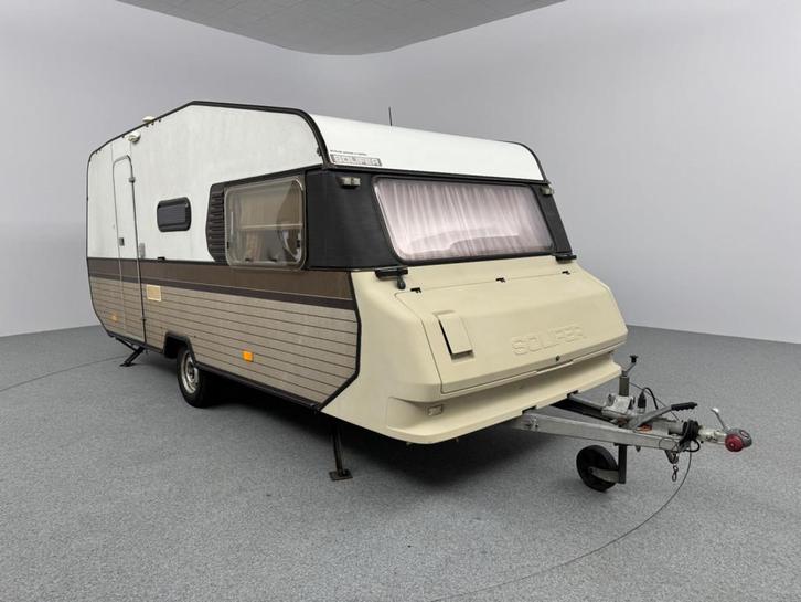 Solifer Artic 500 Stapelbed Voortent Winter caravan, Caravans en Kamperen, Caravans, tot en met 5, Rondzit, Solifer, Dwars-stapelbed