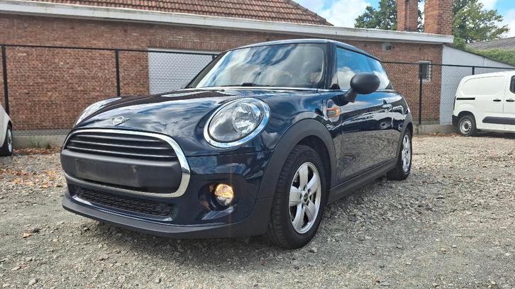 Mini One 1500 benzine 2019 met 102500km, Auto's, Mini, Bedrijf, Te koop, One, ABS, Airconditioning, Alarm, Bluetooth, Boordcomputer