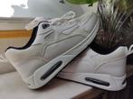 Sneakers voor heren. Maat 43, Ophalen of Verzenden, Nieuw, Schoenen