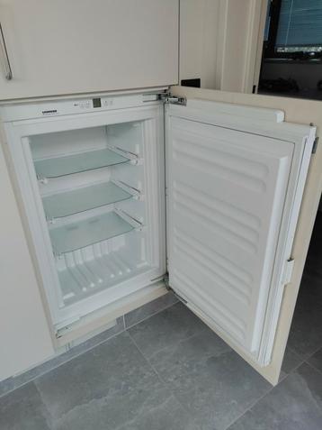 Liebherr inbouw diepvriezer, Elektronische apparatuur, Vriezers en Diepvrieskisten, Ophalen, Gebruikt, Inbouw