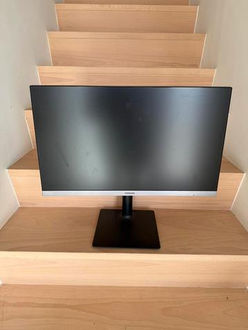 Samsung 24” ips monitor beschikbaar voor biedingen