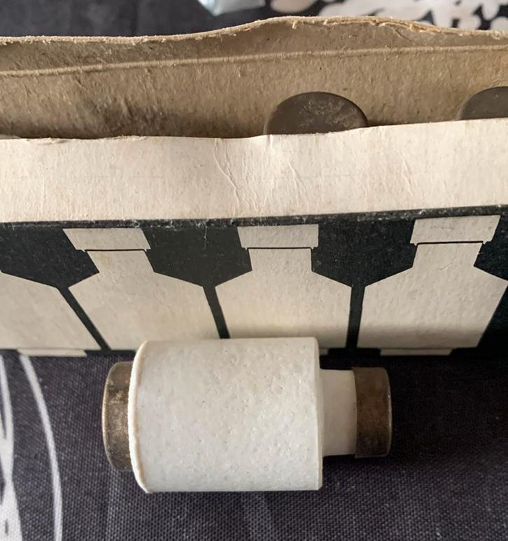 5 D zekeringen -keramiek, Doe-het-zelf en Bouw, Elektriciteit en Kabels, Gebruikt, Schakelaar, Ophalen