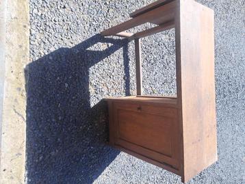 Ancien meuble  beschikbaar voor biedingen