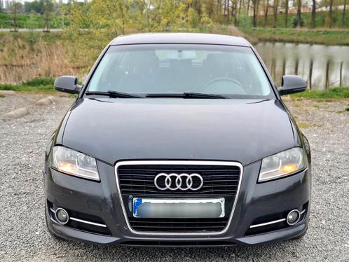 Audi A3 1.6TDi 04/2011 Sportback 77kkw 105PK 411DKM EURO5, Auto's, Audi, Bedrijf, A3, Airbags, Airconditioning, Alarm, Apple Carplay