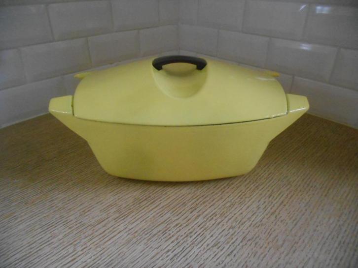 Le Creuset gietijzeren braadpan - Raymond Loewy - 55, Huis en Inrichting, Keuken | Potten en Pannen, Gietijzer, Ophalen of Verzenden