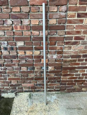 BUIS ALUMINIUM beschikbaar voor biedingen