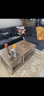 Salontafel merk J line, Ophalen