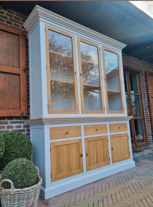 Eiken buffetkast/vitrinekast GRATIS LEVERING, Huis en Inrichting, Kasten | Vitrinekasten, Zo goed als nieuw, Ophalen of Verzenden