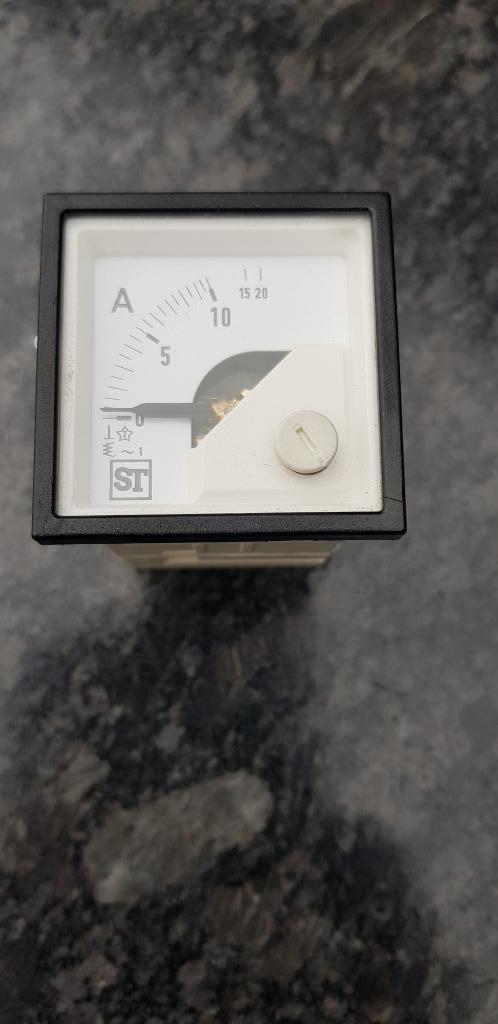 Analoge paneelmeters AC   5A  10 A   15A, Elektronische apparatuur, Onderdelen en Toebehoren, Zo goed als nieuw, Ophalen of Verzenden