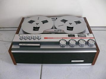Vrolijke, goed spelende bandrecorder Aristona 9123 4 sporen beschikbaar voor biedingen