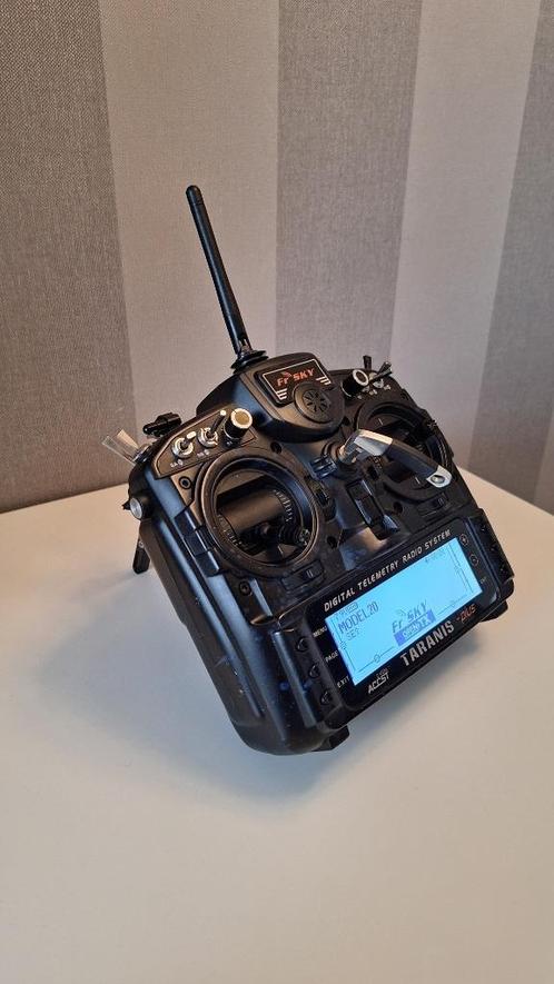 FrSky Taranis X9D Plus, Hobby en Vrije tijd, Modelbouw | Radiografisch | Helikopters en Quadcopters, Gebruikt, Quadcopter of Multicopter
