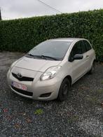 Toyota yaris 1000cc 2010 pour pièces ou a réparer, Auto's, Toyota, Particulier, Te koop, Yaris