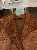 Bruine korte mantel in astrakan pels, Ophalen, Gedragen, Maat 38/40 (M), Bruin