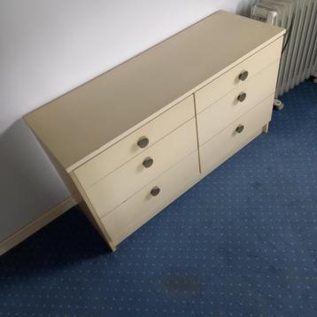 commode met schuiven en kast disponible aux enchères