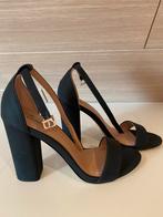 Sandalen maat 37, Zwart, Ophalen of Verzenden, Zo goed als nieuw, Schoenen met hoge hakken